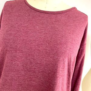 Life & Style Burgundy Blouse M
